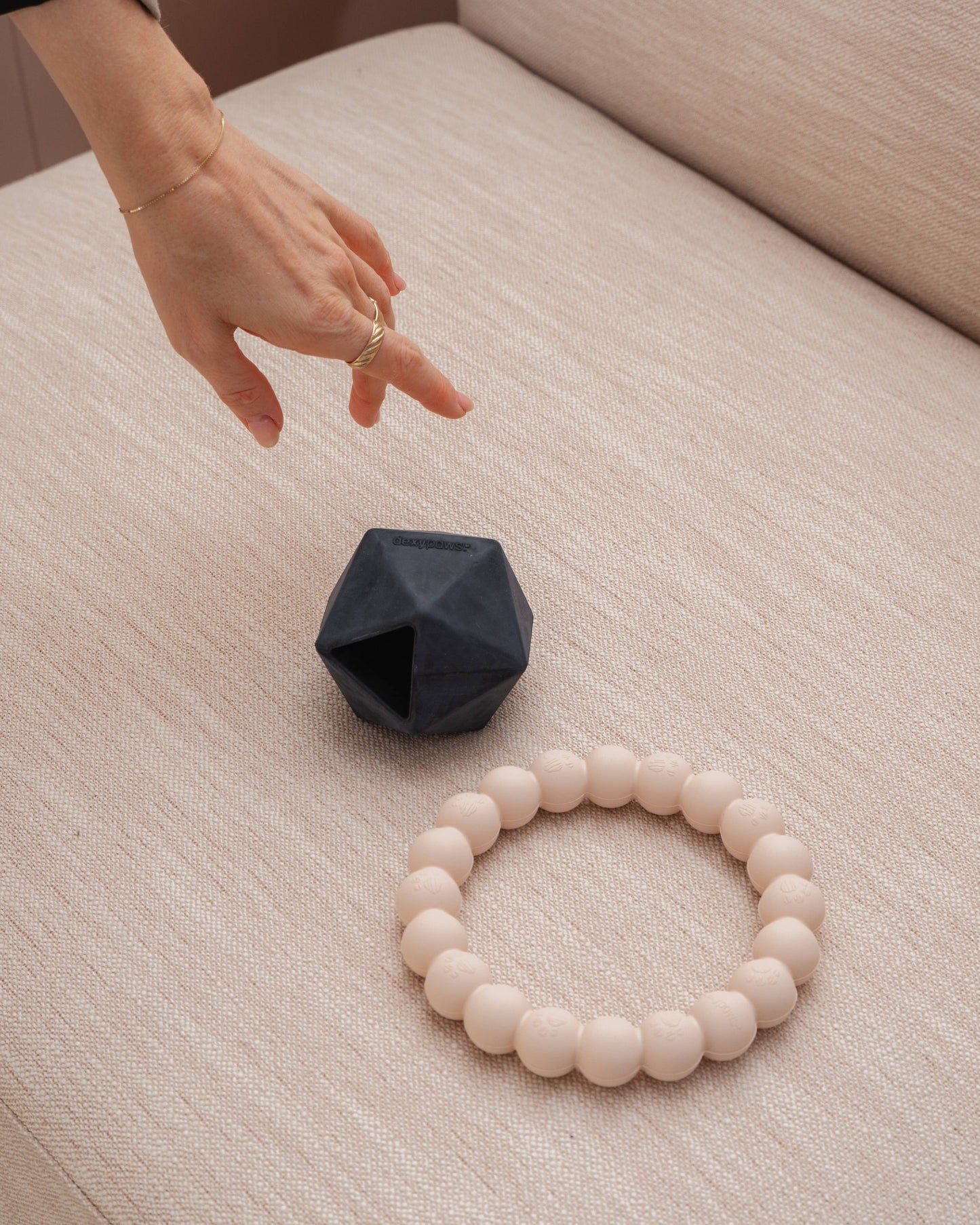 2 x Geometric & Ring Aggressive Chew Toy Set - Nude & Black