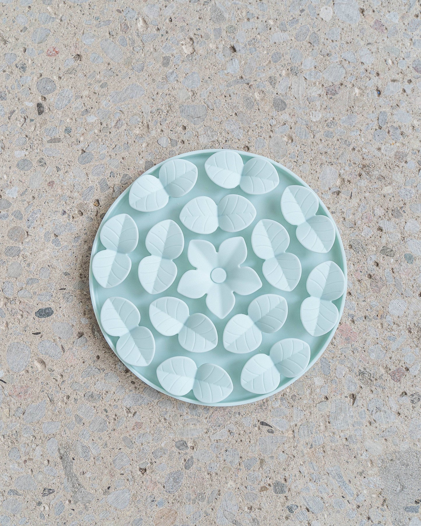 Sky Blue Circle Enrichment Snuffle Mat